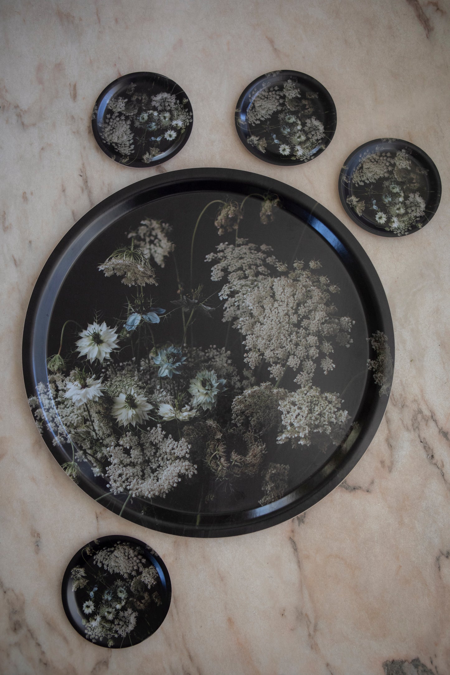 Bricka 38 cm Drömmar